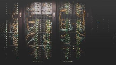 多模型协作进入下半场：真正的门槛不是会调用，而是会验收
